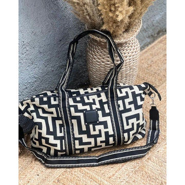 Τσάντα με γεωμετρικά prints και ιμάντα μπεζ